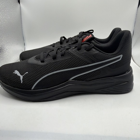 PUMA \